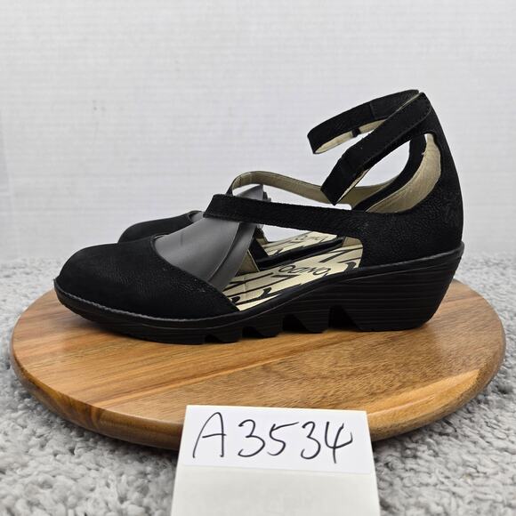 Fly London Women 40 Pele Black Leather Ankle Strap Casual Lifestyle Wedge Sandal - Picture 1 of 15